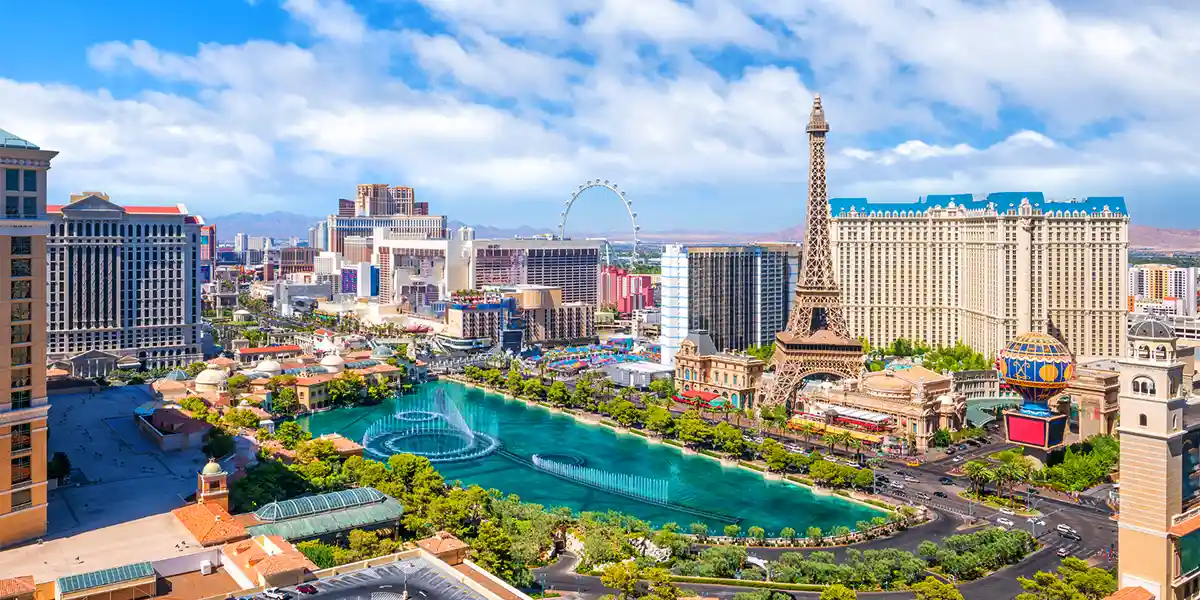 California Dreams & Vegas Lights with Cirque du Soleil